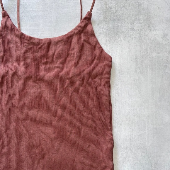 AE SOFT & SEXY bungee strap tank top - Picture 8 of 15